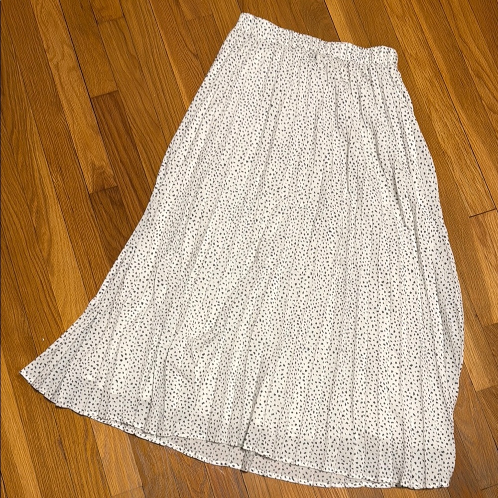 A New Day Cream Pleated Midi Skirt Casual Resort Wear women’s size s